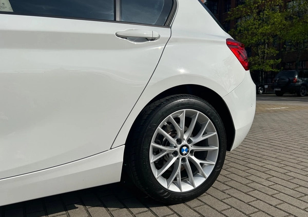 BMW Seria 1 cena 66500 przebieg: 98600, rok produkcji 2016 z Wrocław małe 379